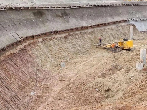 开福基坑边坡加固